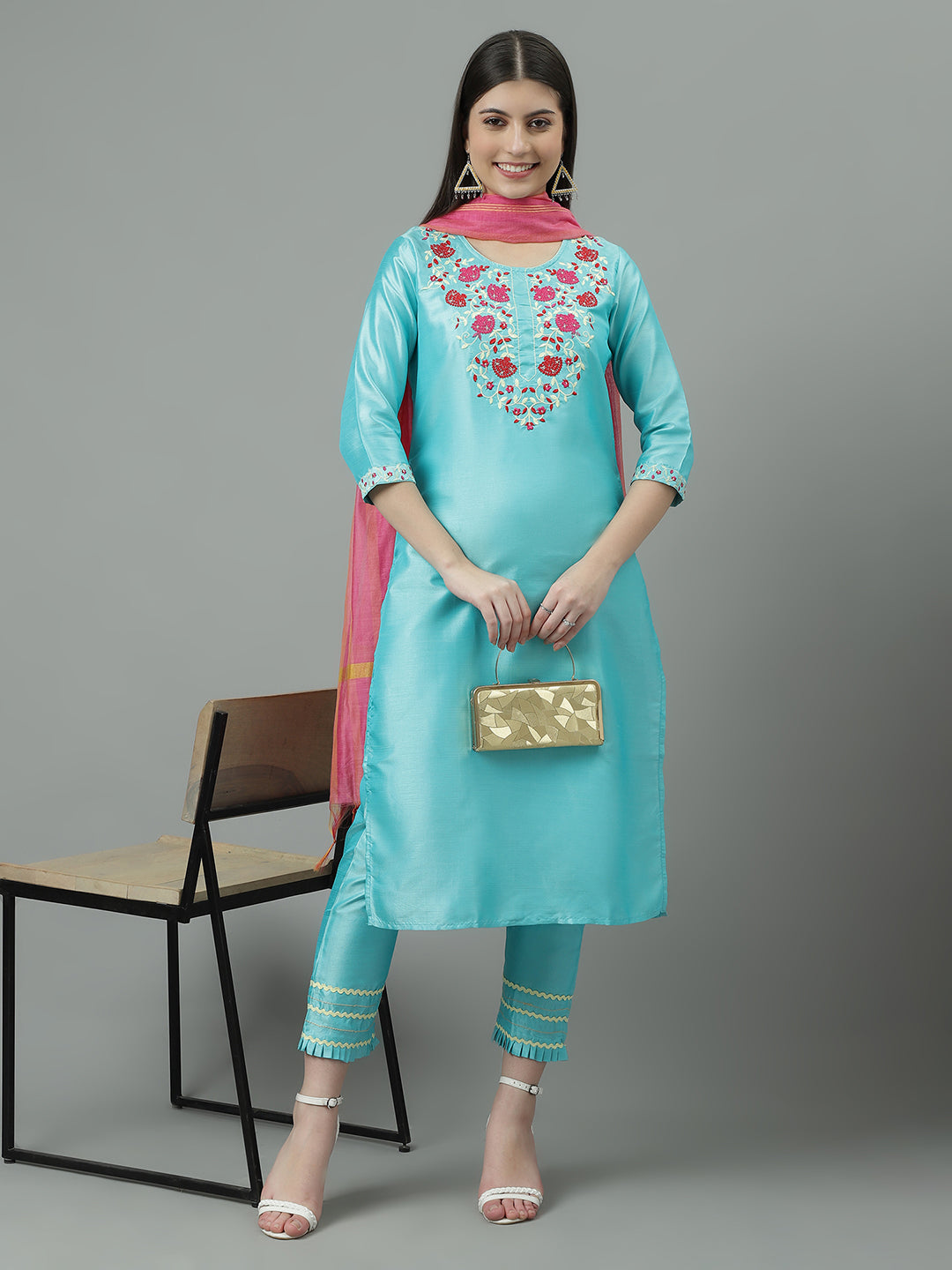 Women Green Solid Embroidered Kurta with Trouser and Dupatta