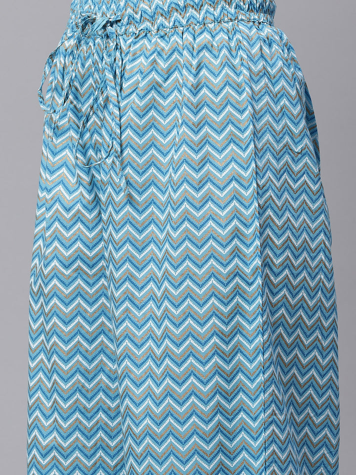 Women White & Blue Floral Printed Kurta with Palazzos