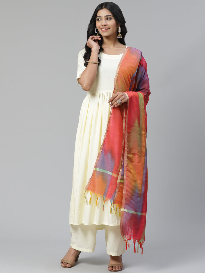 Women Solid off White Kurta with Palazzos and Printed Dupatta