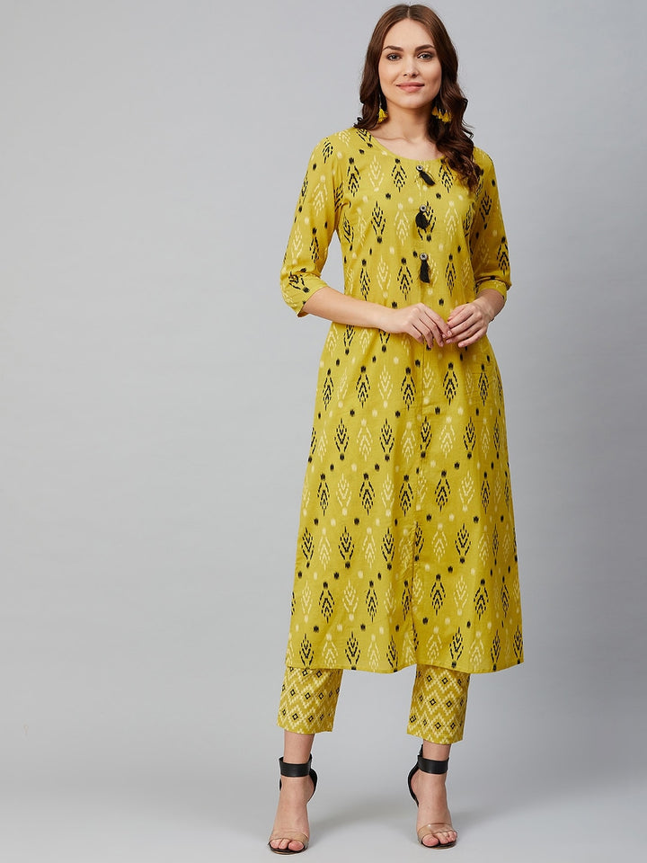 Women Lime Green Printed Kurta with Trousers