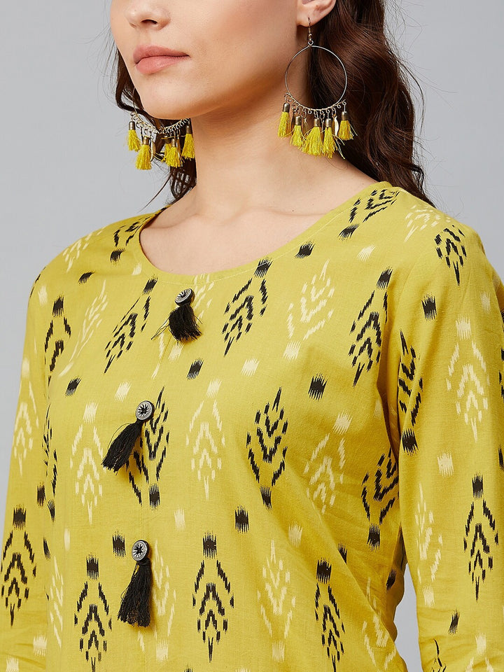 Women Lime Green Printed Kurta with Trousers