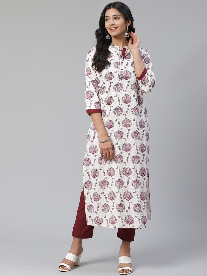 Women Off White Printed Kurta with Trousers