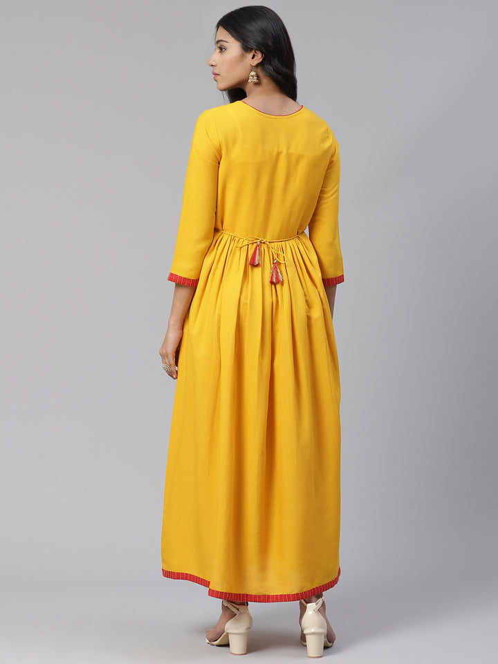 Women Yellow Embrodiered Thread work Long Kurta