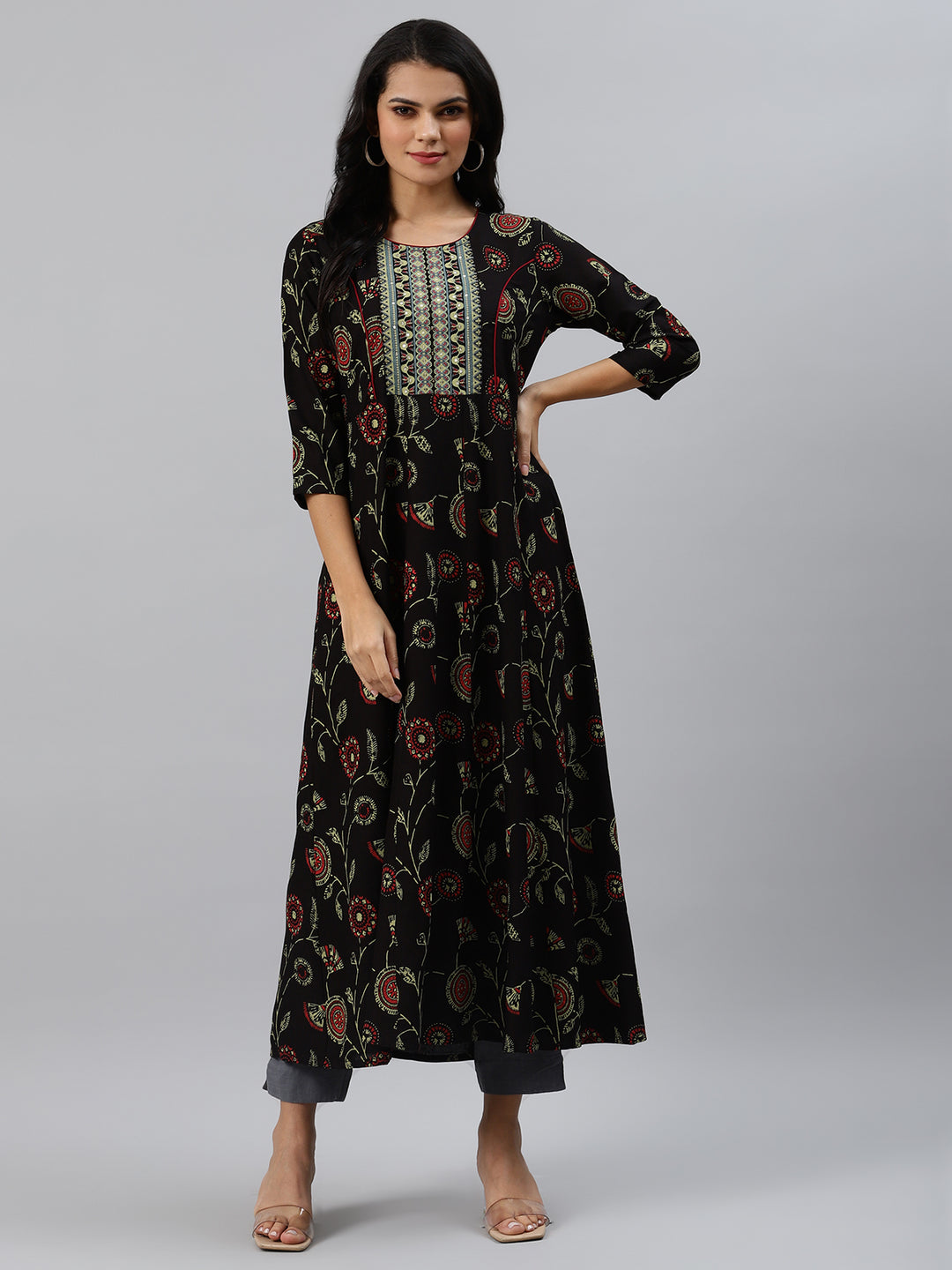 Women Black Floral Gathered Kurta