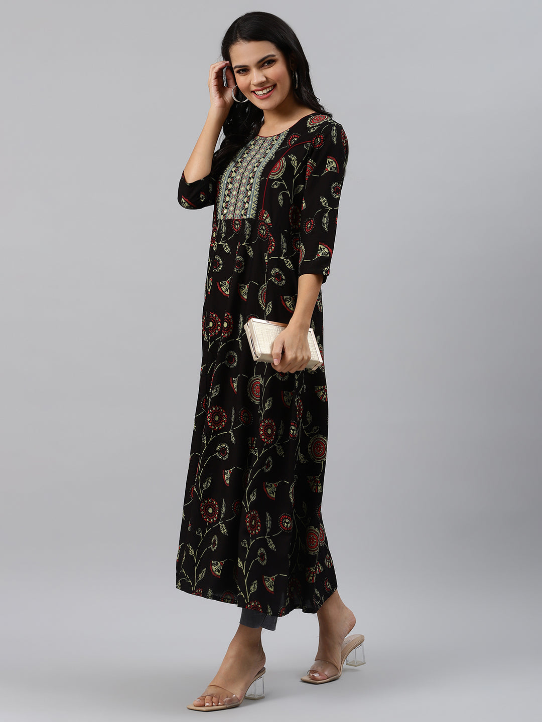 Women Black Floral Gathered Kurta