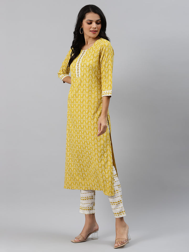 Women Yellow Printed Hand detailing Kurta with Trousers