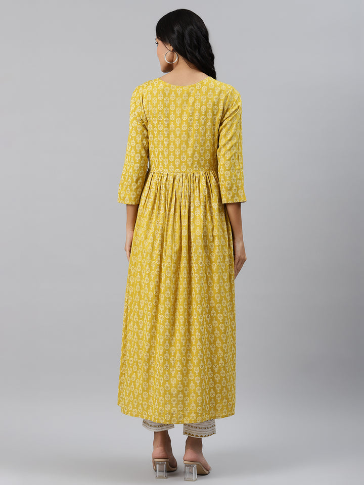 Women Yellow and White Flared Kurta with Trousers