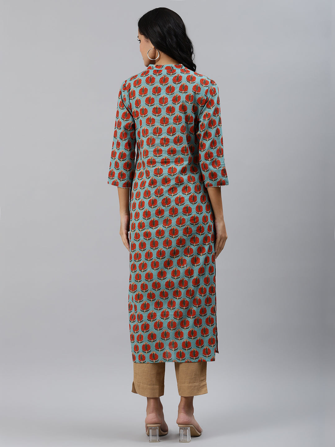 Women Green Floral Printed Kurta