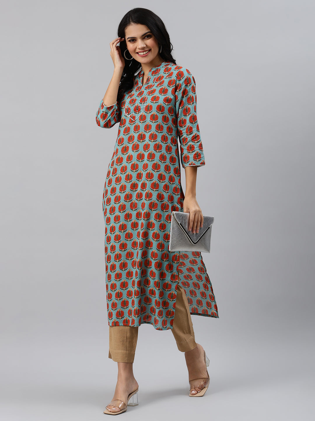 Women Green Floral Printed Kurta