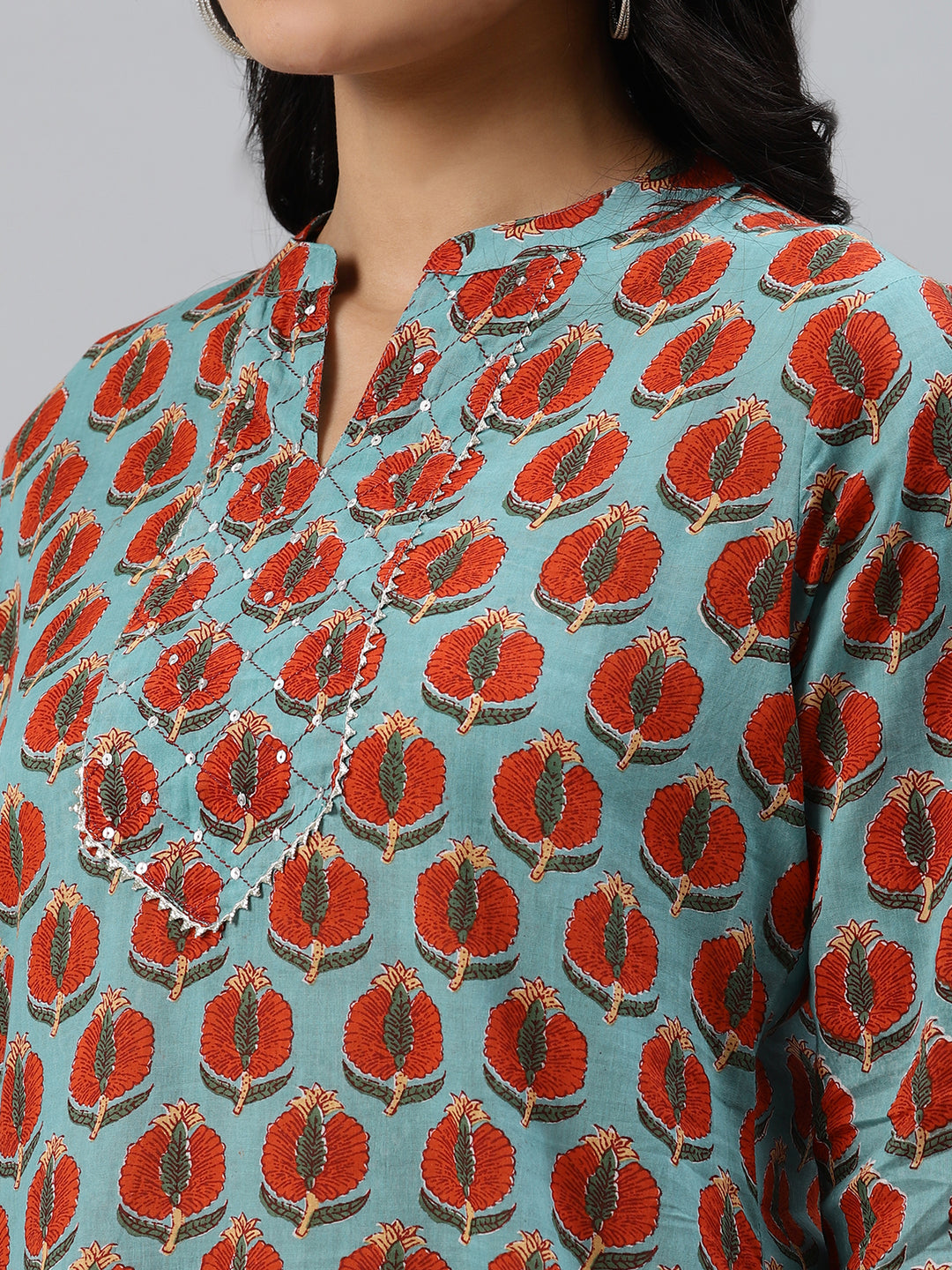 Women Green Floral Printed Kurta