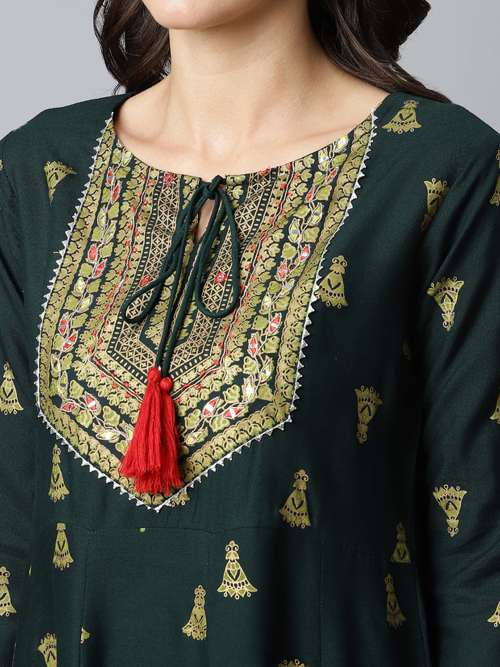 Women Green Gold Printed Yoke Design Flared Long Kurta