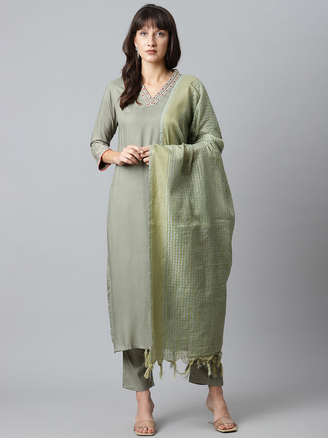 Women Solid Green Hand detailing Thread work  Kurta with Trousers and Dupatta