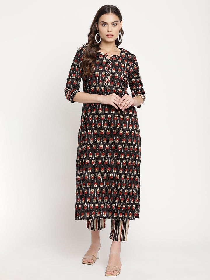 Women Black Printed Kurta with Trousers