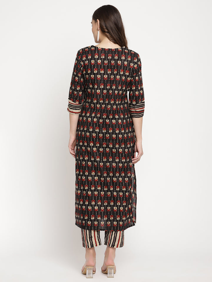 Women Black Printed Kurta with Trousers