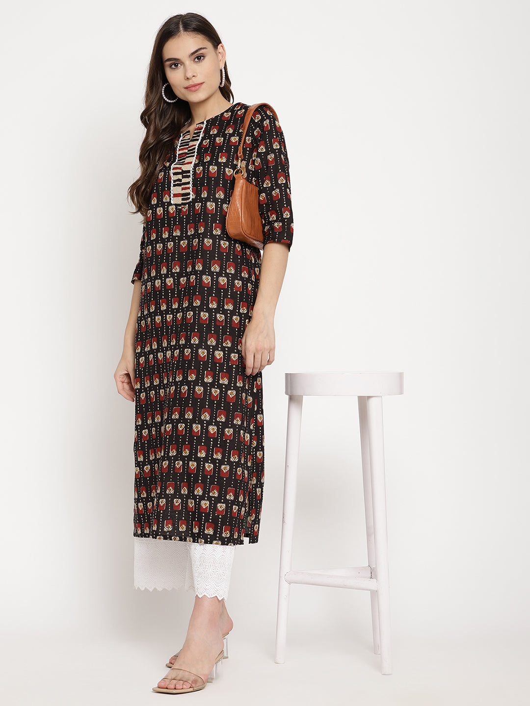 Women Black Printed Straight Kurta