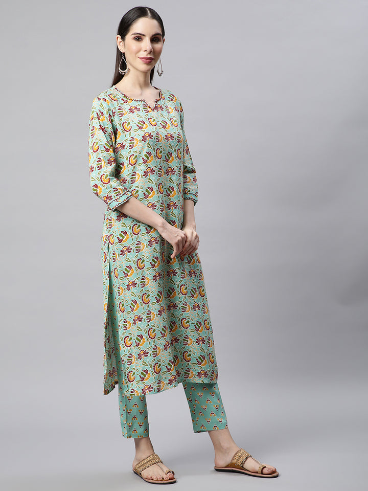 Women Green Printed Hand detailing Kurta with Trousers