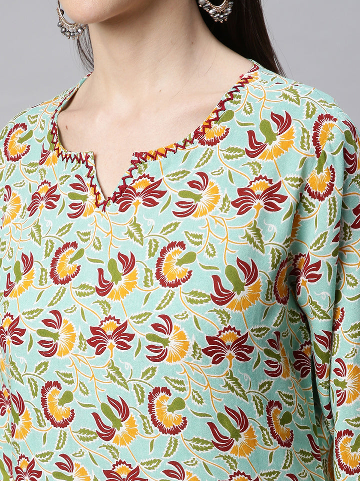 Women Green Printed Hand detailing Kurta with Trousers