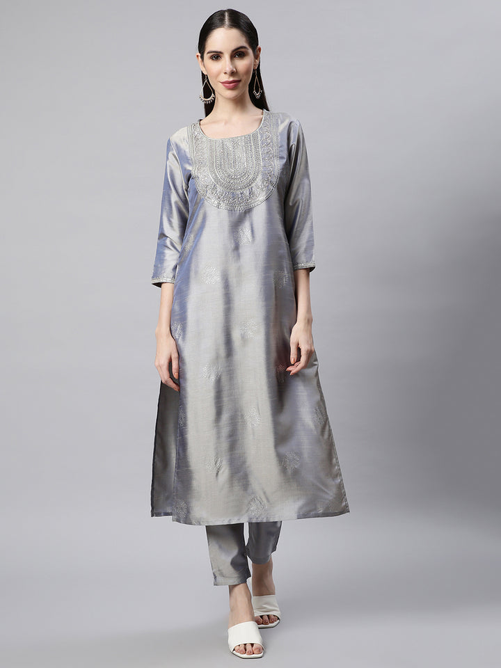 Women Grey Embroidered Kurta with Trousers