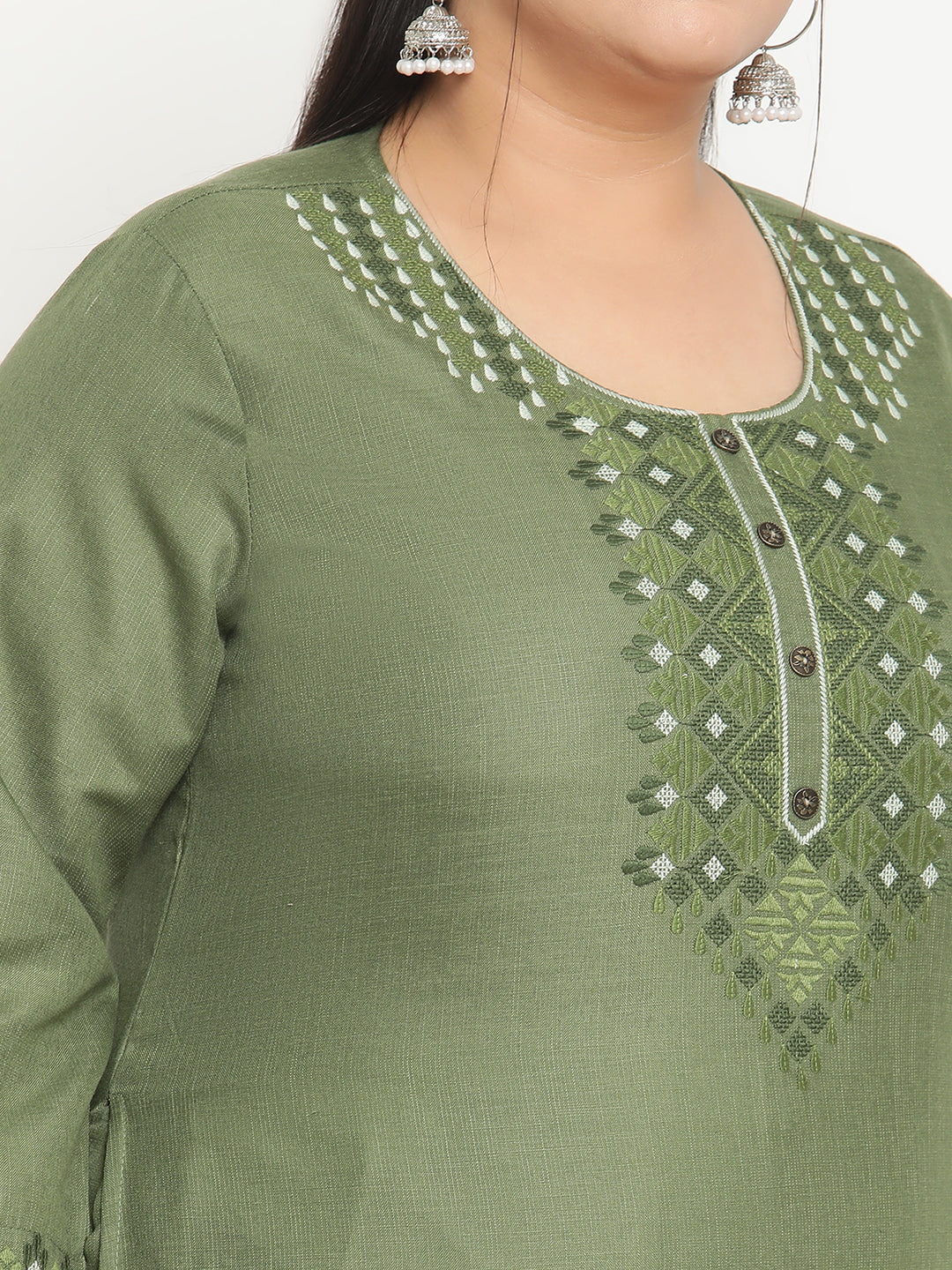 Women Green Yoke Embroidered Plus Size Kurta