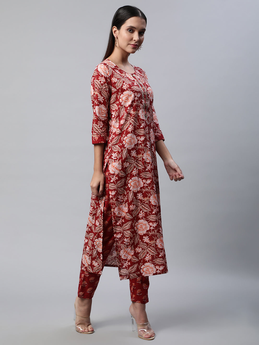Women Red Floral Printed Thread Detailing Kurta with Trousers