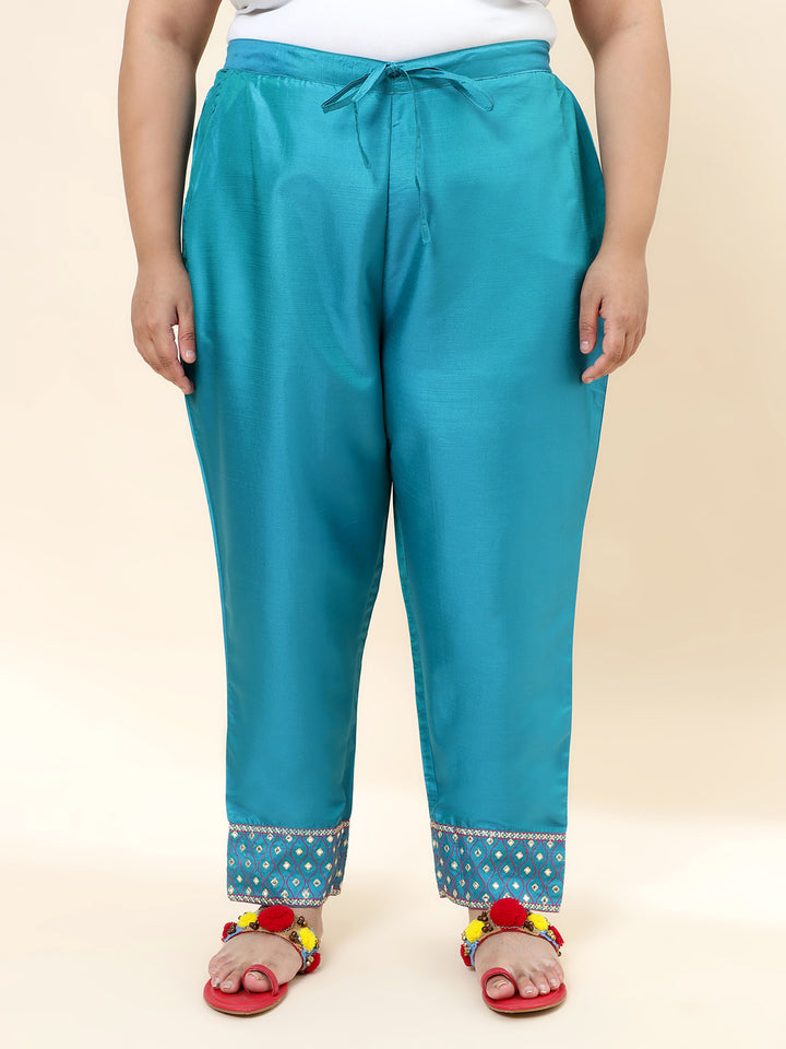 Women Green Embroidered Yoke Design Plus Size Kurta with Trousers