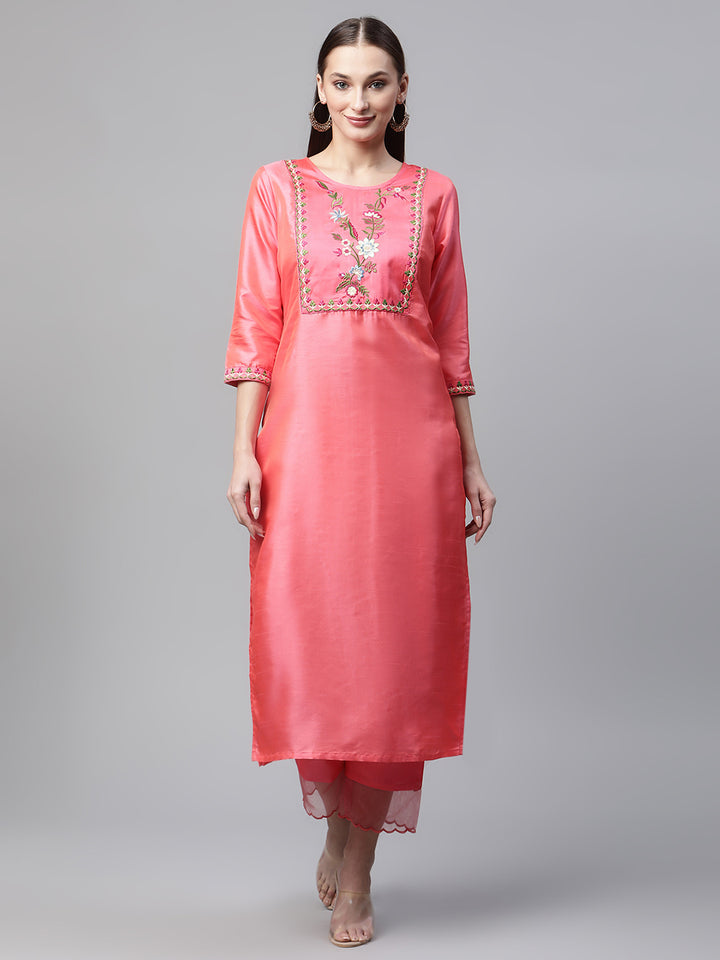 Women Pink Embroidered Thread work Kurta with Trousers