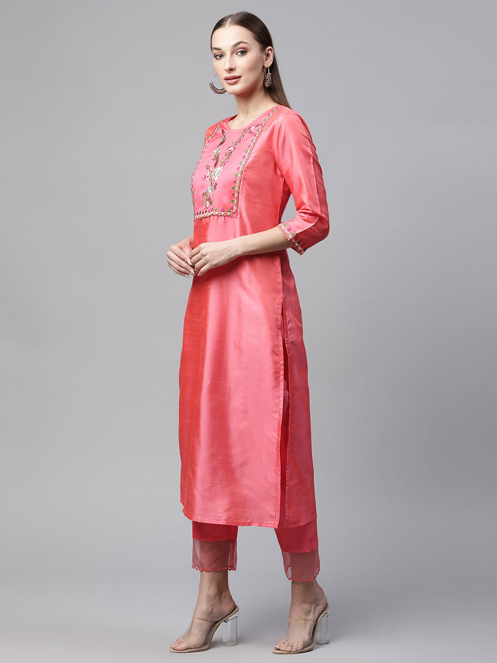 Women Pink Embroidered Thread work Kurta with Trousers