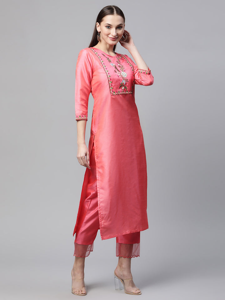 Women Pink Embroidered Thread work Kurta with Trousers