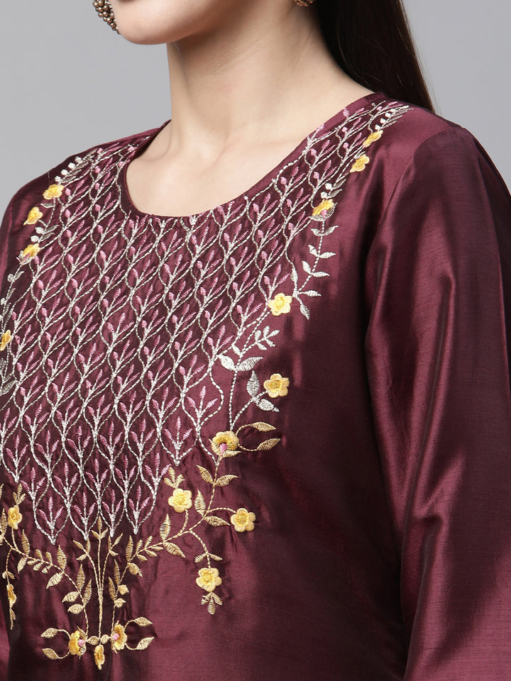 Womens Wine Solid Embroidered Kurta with Trouser