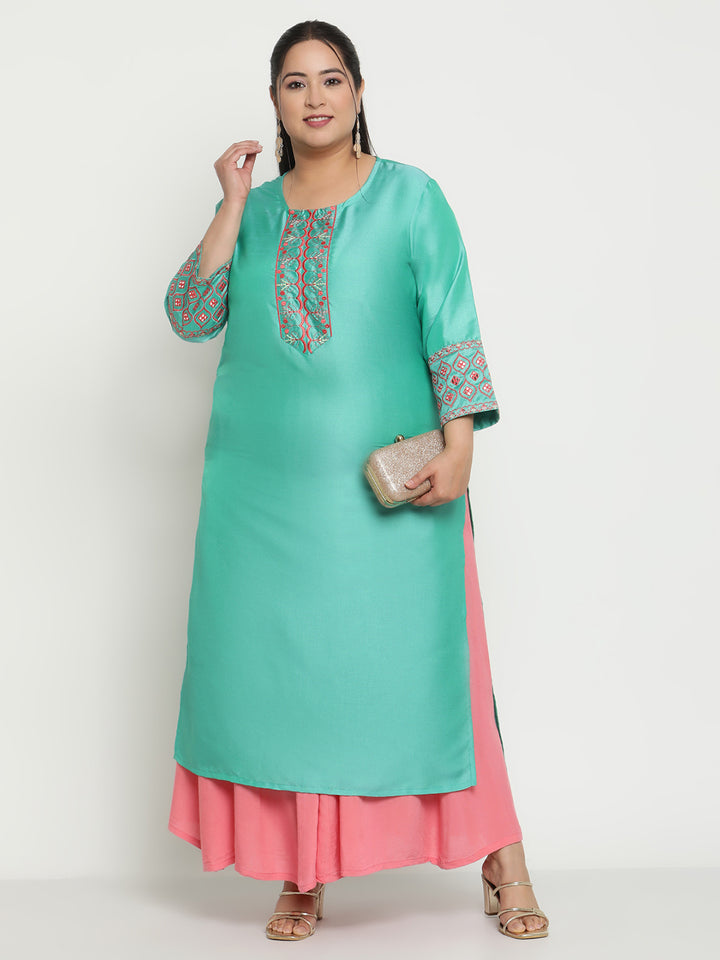 Womens Green Solid Embroidered Plus Size Kurta