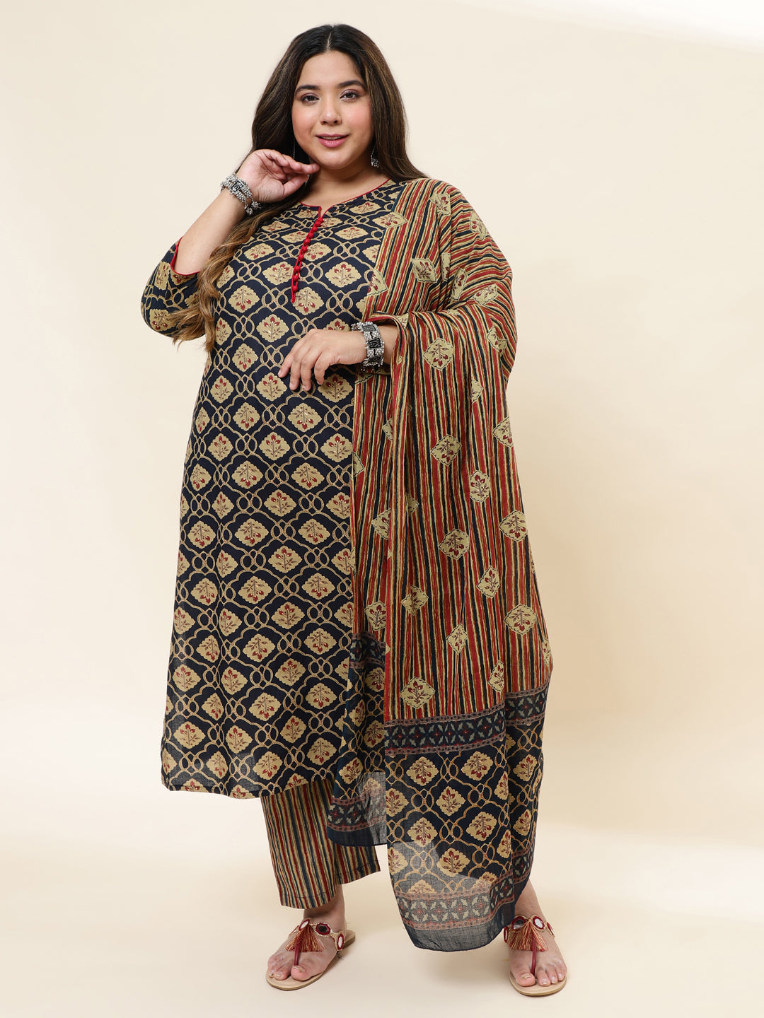 Women Blue Printed Plus Size  Kurta with Trouser