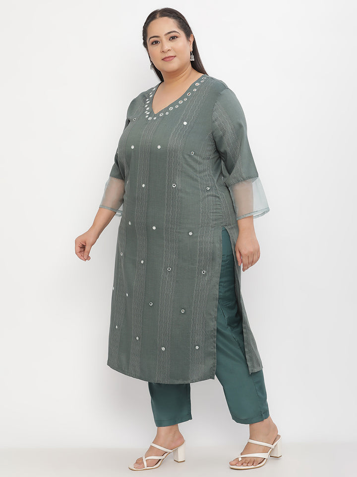 Women Green Mirror Work Embroidered Plus Size Kurta with Trousers and Embroidered Dupatta