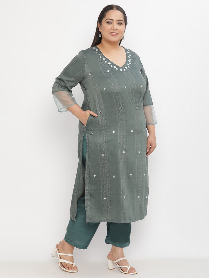 Women Green Mirror Work Embroidered Plus Size Kurta with Trousers and Embroidered Dupatta