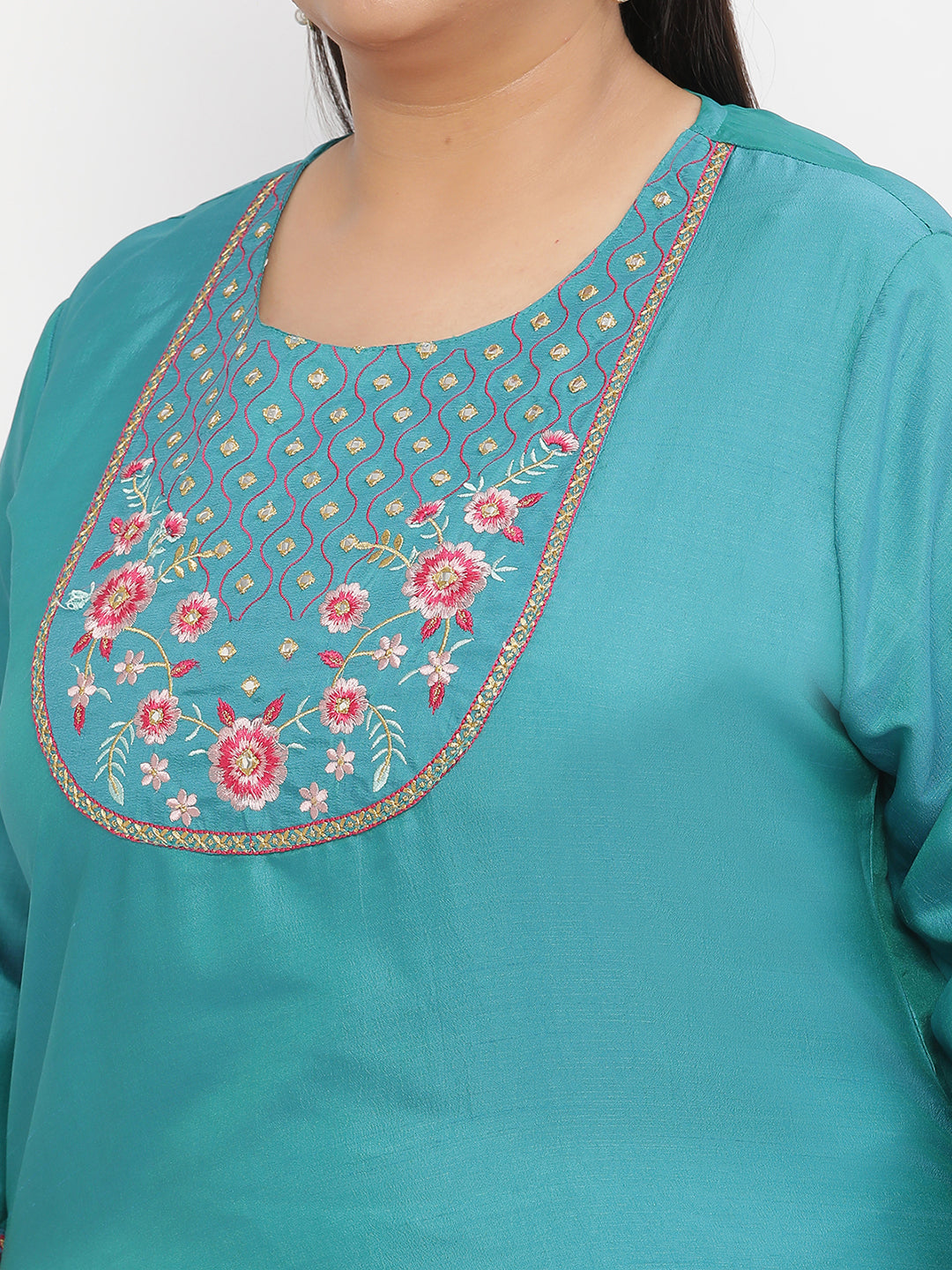 Women Green Embroidered Thread Work Plus Size Kurta with Trousers and Dupatta
